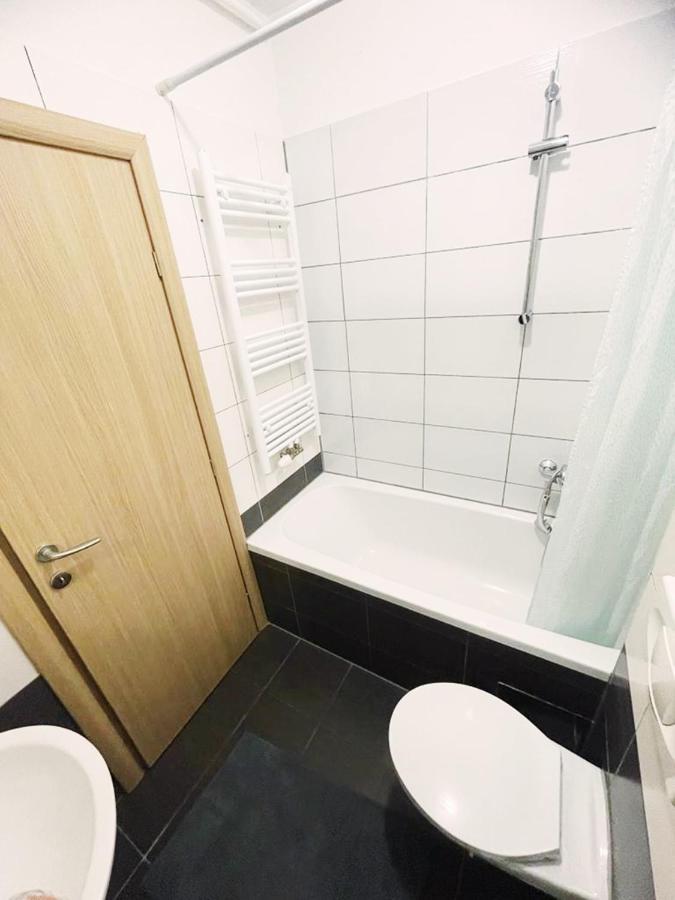 Doma-Lu Apartment-Near Airport And Highway- Free Parking Velika Mlaka Εξωτερικό φωτογραφία