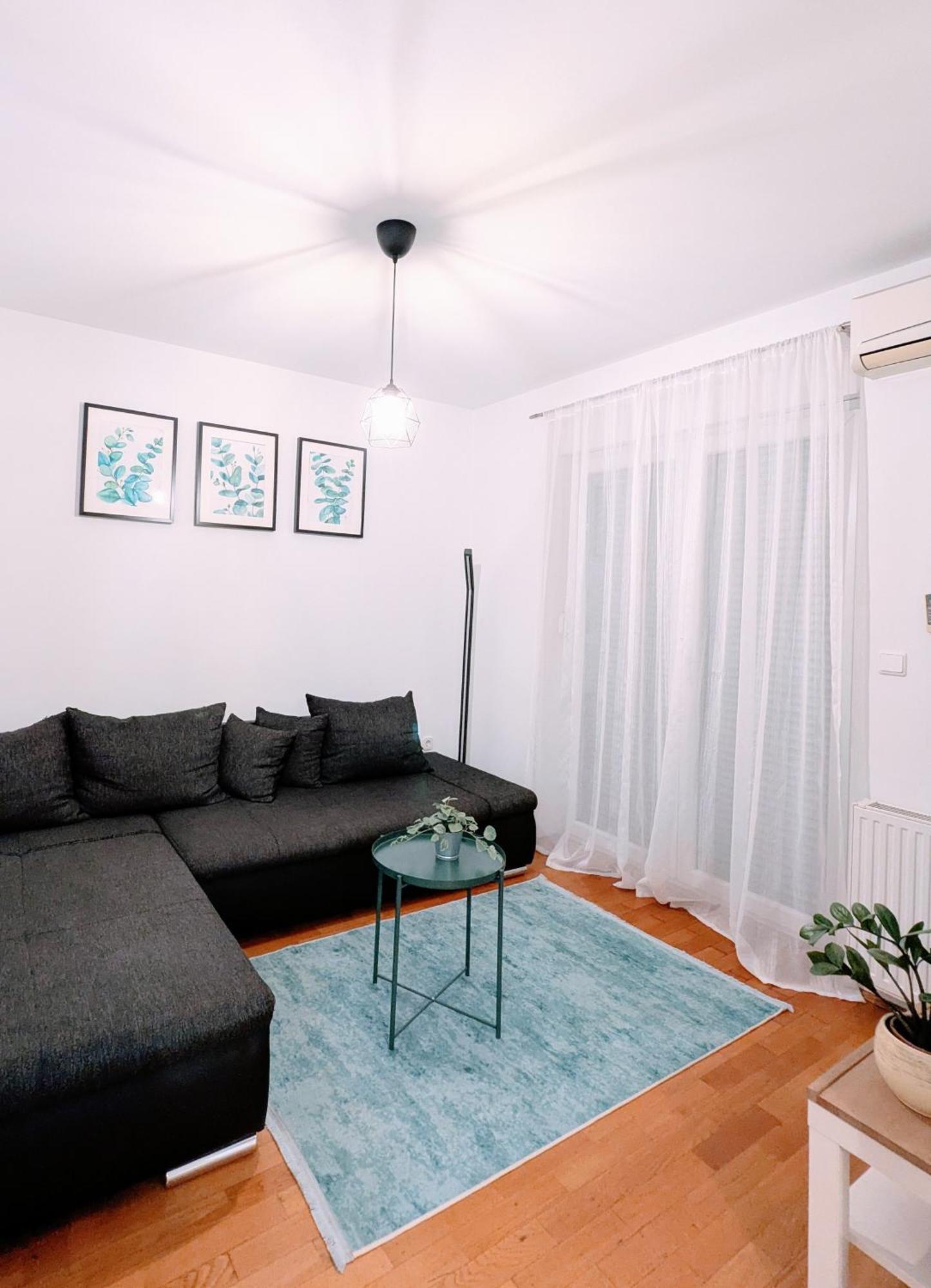 Doma-Lu Apartment-Near Airport And Highway- Free Parking Velika Mlaka Εξωτερικό φωτογραφία